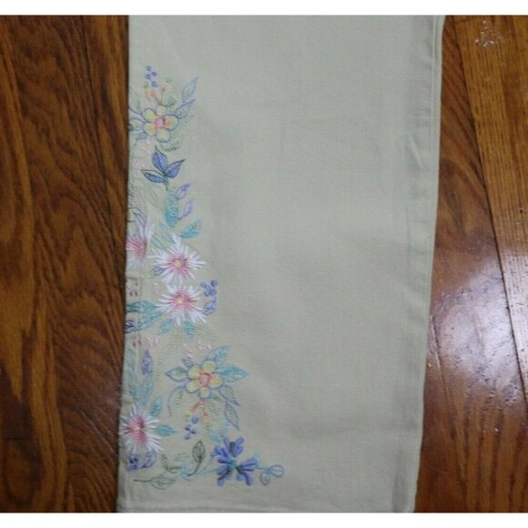 WOMEN'S KHAKI COLORED JEANS - FLORAL EMBROIDERY - DENIM & CO - SIZE PM - Picture 2 of 7